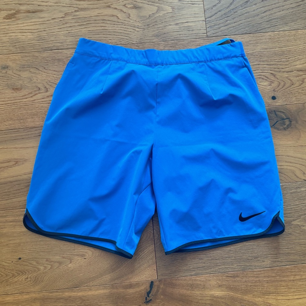 MENS NIKE BLUE DRI-FIT SHORTS SIZE LARGE